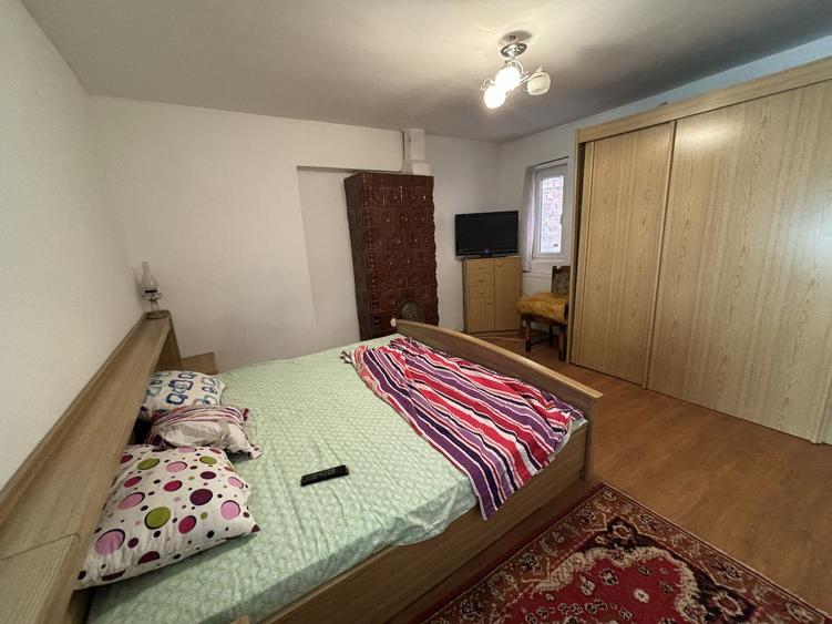 Casa cu 2 apartamente zona Mehala
