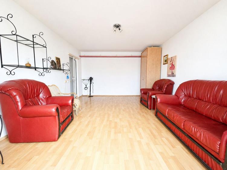 0% comision, 2 camere decomandate, etaj 4, str. București, Mărăști