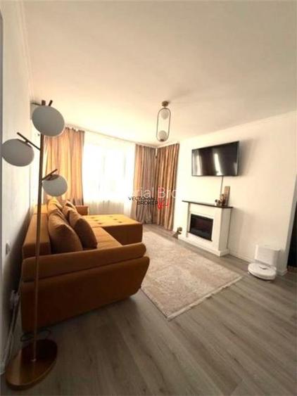10 min distanta metrou OBOR- Etaj 4/10, renovat mobilat si utilat - 2