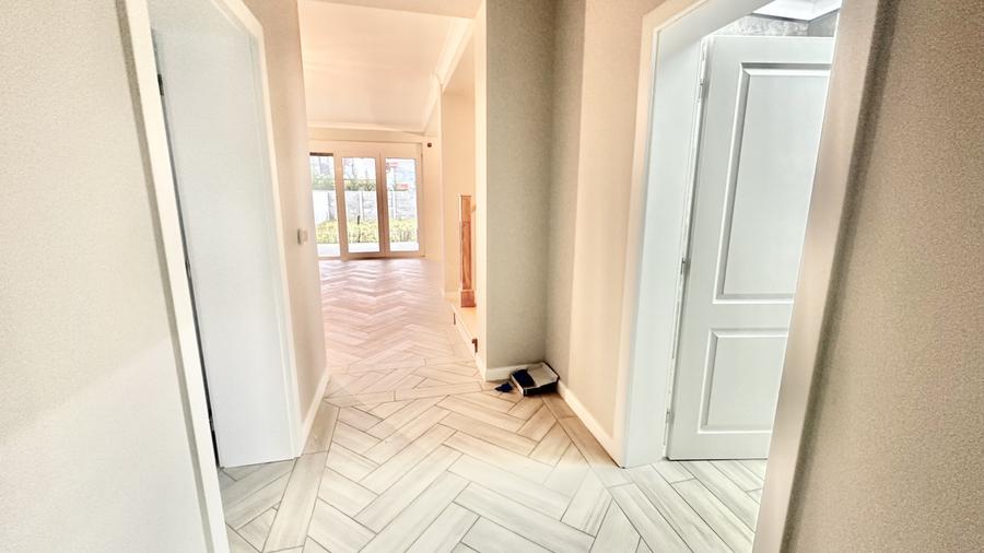 Duplex Premium cu 5 camere si teren de 360 mp in Mosnita Noua