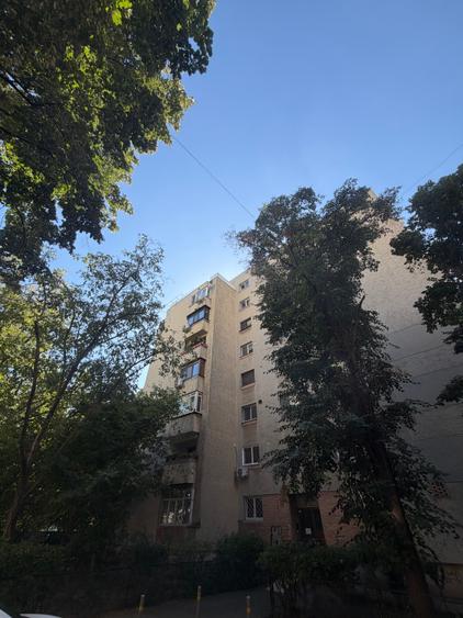 4 Camere Catedrala Neamului