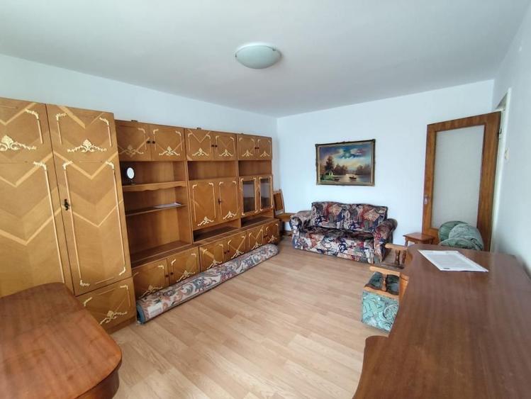 Apartament 3 camere 63 mp Republicii 8 Martie