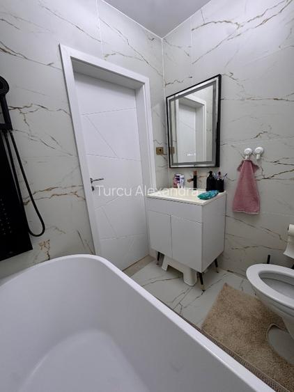Apartament 3 camere de vânzare  - 13