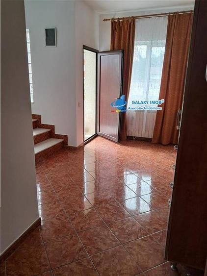 De vanzare vila D+P+E +pod in Trivale