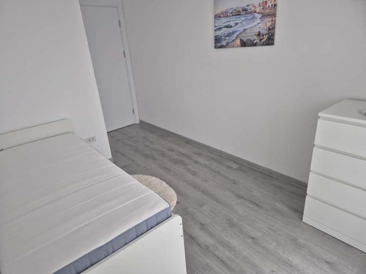Închiriere apartament 3 camere | două locuri de parcare