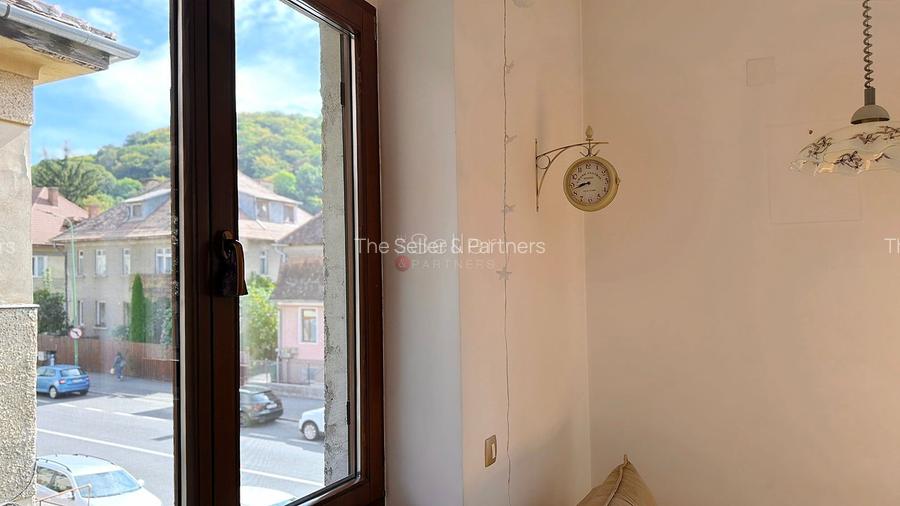 Apartament cu Acces la Curte Garaj Inclus - 22
