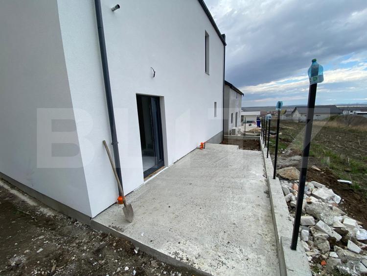 Casă Ipotești – 200mp, încălzire în pardoseală, finisata.