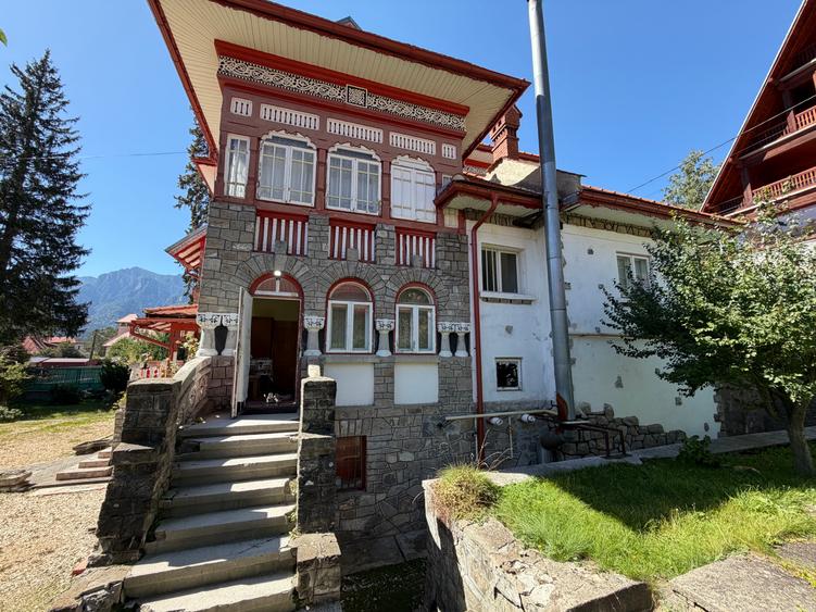 Vilă istorică de vânzare Castel Aura Buzescu Bușteni str. Victoriei nr. 11