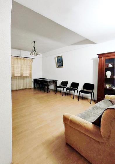 Copou, proprietate spatioasa de inchiriat, D+P+E, SAUNA