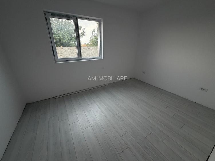 AP. 2 CAMERE- CURTE 40 MP, CENTRALA PROPRIE, PARCARE , COMISION 0% - 3