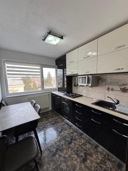Închiriez apartament 2 camere mobilat și utilat modern zona Garii