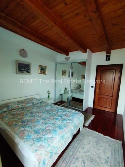 SUPER OCAZIE SE VINDE VILA DE LUX SI CASA DE OASPESTI IN BALOTESTI LA LAC 555000 - 56