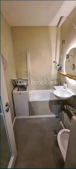 Apartament cu 2 camere decomandat, Podu Ros - 4