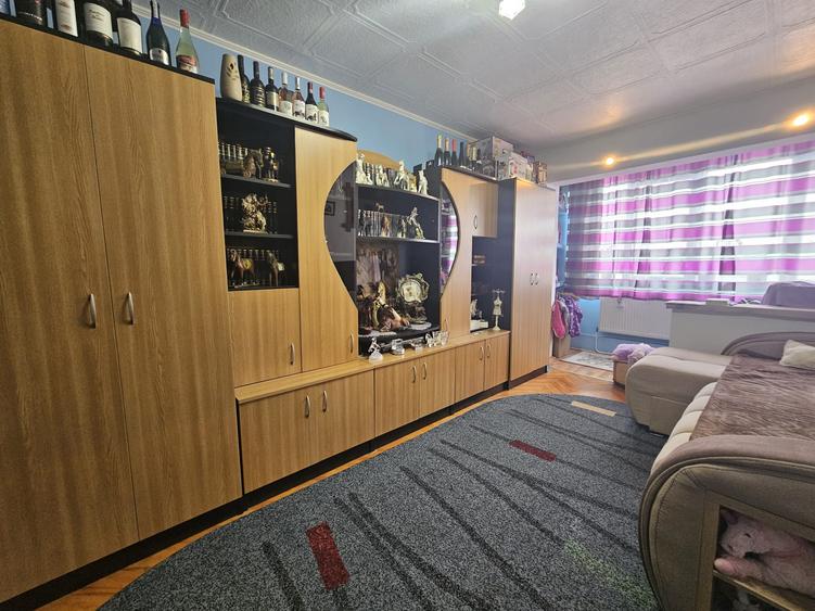 Apartament 2 camere-decomandat-zona Iuliu Maniu