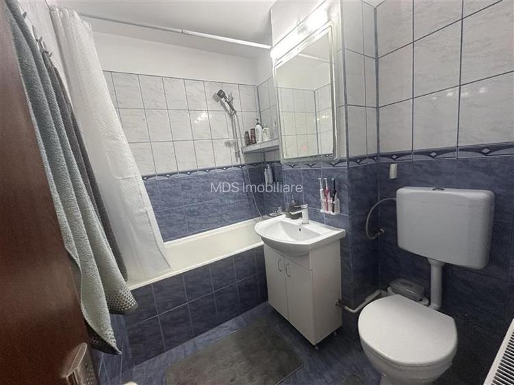 Decomandat Et 3/4 cu 2 bai si 2 balcoane linga parcul Clabucet - 10