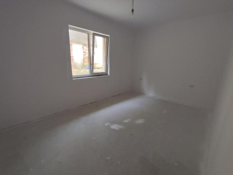 Casa Individuală| 4 camere | 120 mp| zona Cugir