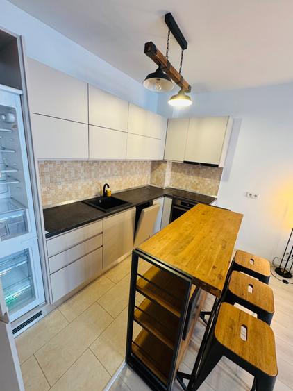Apartament 3 camere de inchiriat complex Soho Unirii cu parcare bloc nou