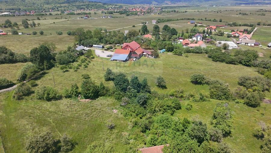 Teren intravilan 4600mp | Bran | Viziune de Viitor