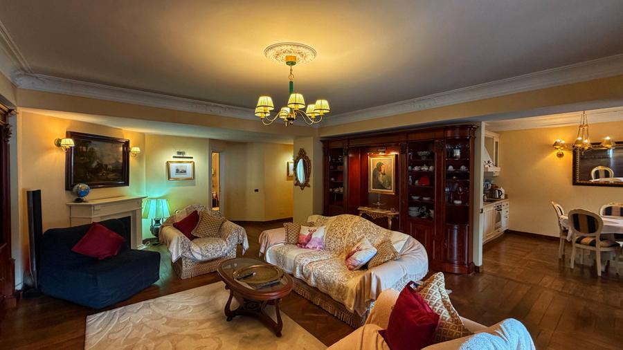 Apartament 3 camere, finisaje unice, cu terasă, vedere la pârtie