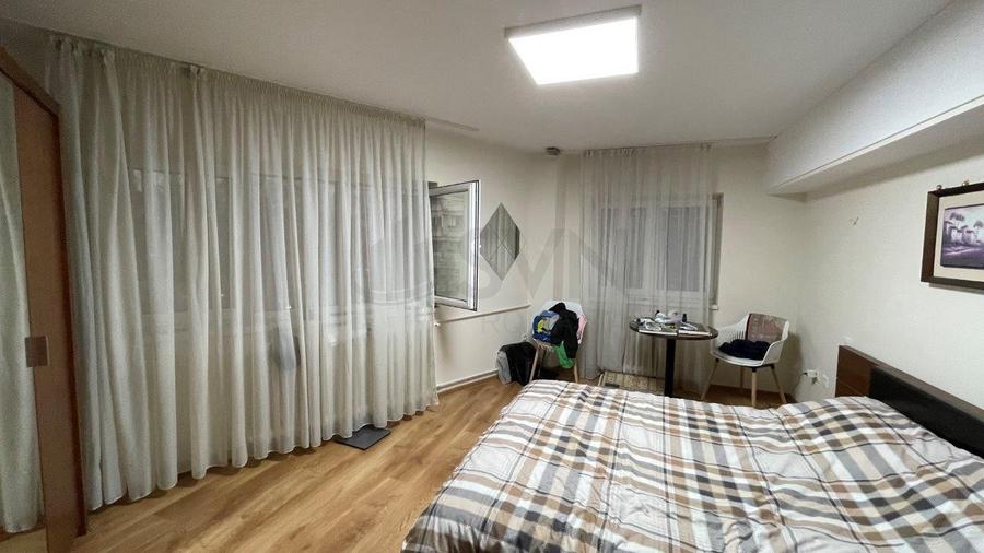 REA1010266 Unirii Fantani - apartament cu 5 camere