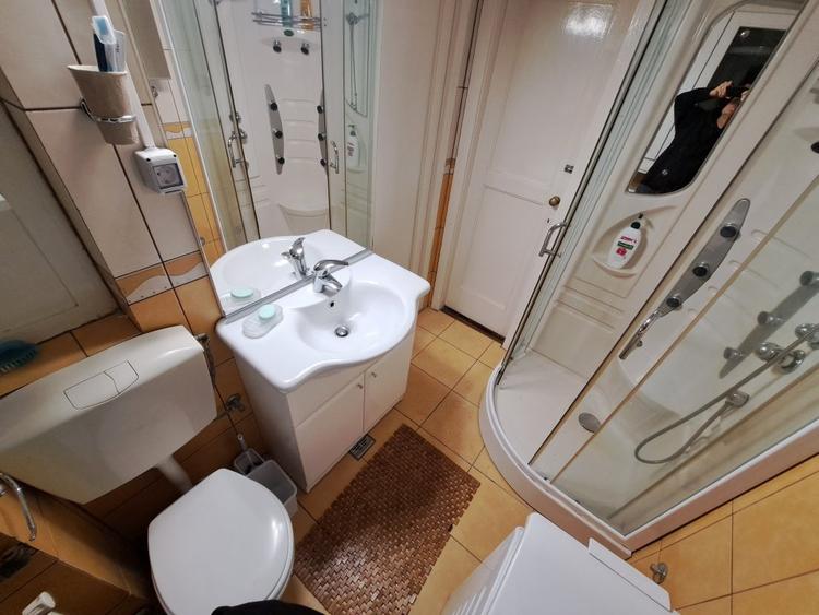 APARTAMENT 4 CAMERE/ARMENEASCA 4-ROOM APART IN THE CENTRAL AREA OF THE CITY