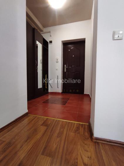 Apartament 1 camera, 32 mp, etaj 2, parcare! Zona Eroilor!