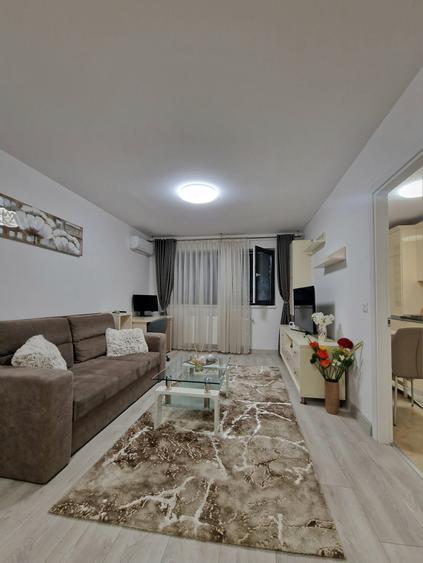 Hils Pallady - Garsoniera mobilata modern - prima inchiriere- parcare- centrala