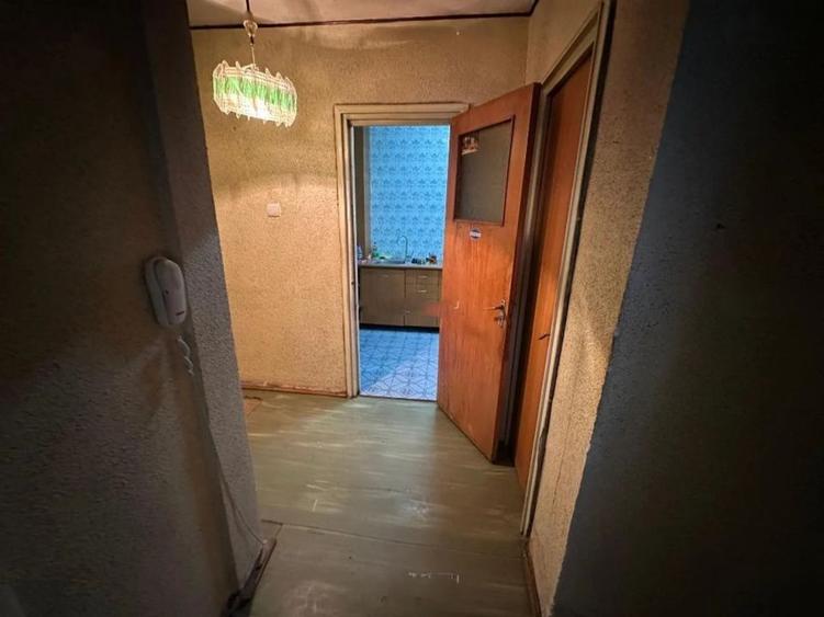 Apartament 3 camere  decomandat – Drumul Taberei
