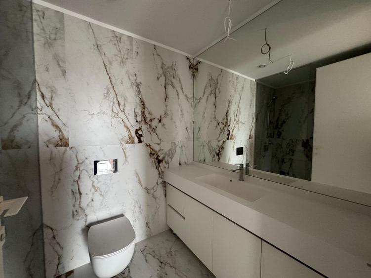 2 CAMERE || 2 locuri de parcare si boxa ||DECOMANDAT|| ONE LAKE CLUB