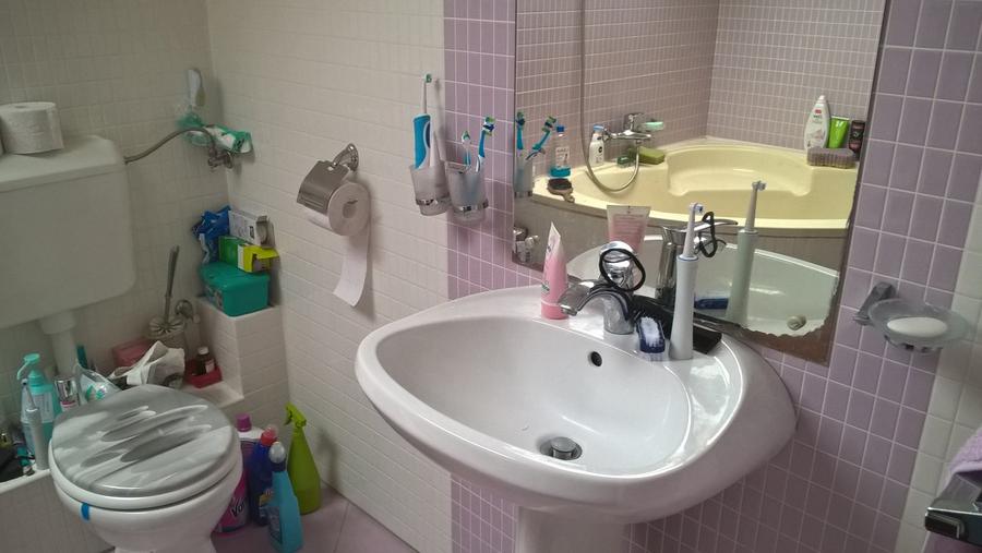 Casa 4 camere SANPETRU