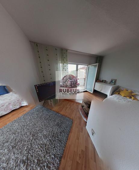 Apartament 3 camere, centrală proprie, 2 balcoane – Mihai Viteazu