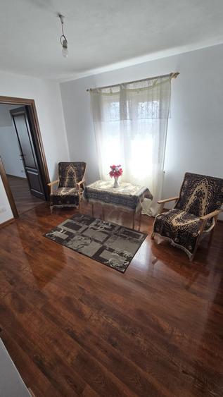 Casa cu 3 dormitoare, Margineni