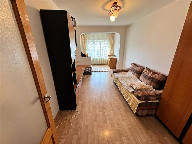 Apartament 3 camere, etaj 1, zona Bucegi, 73mp, eliberare rapida - 6