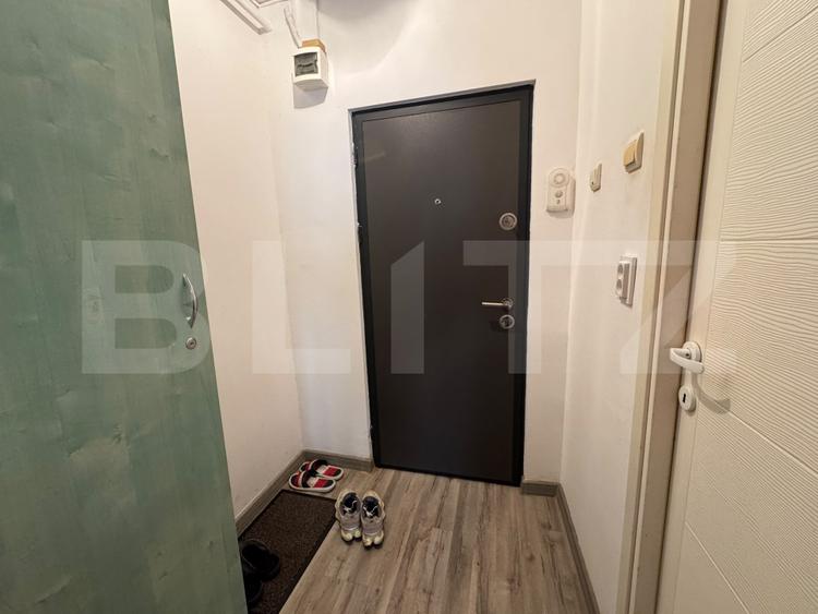 Garsonieră de vanzare, complet renovată, mobilată și utilată, zona Gojdu, Deva