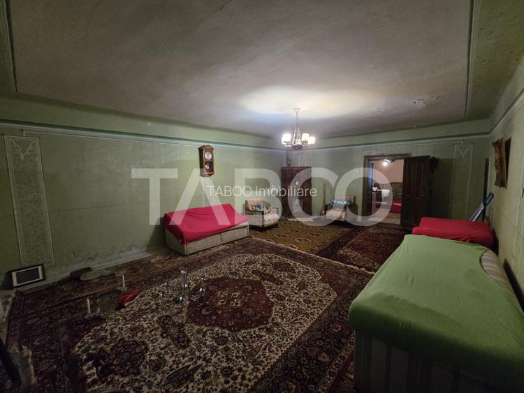 Casa saseasca plina de istorie de vanzare in satul Nou judetul Sibiu - 26