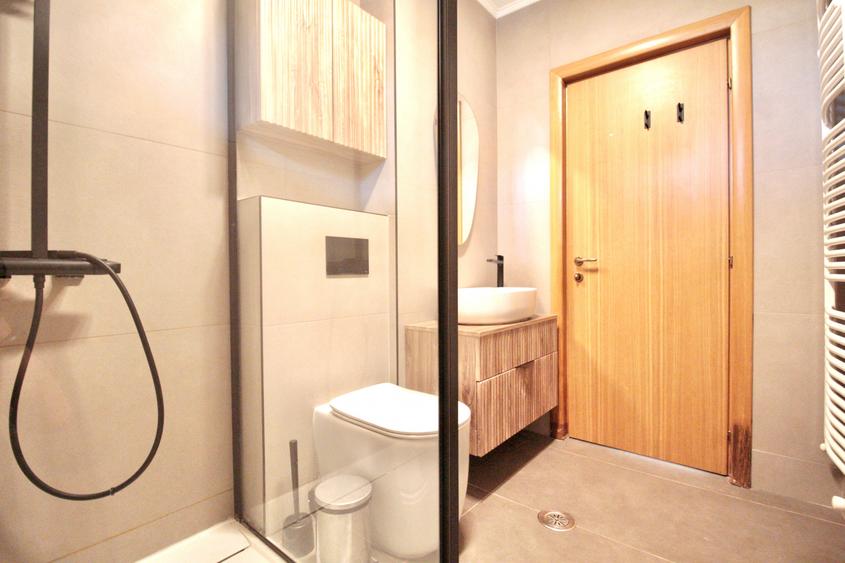 BRANCOVEANU METROU-MARTISOR, APARTAMENT 93 MP, CU TERASA 17 MP SI PARCARE!