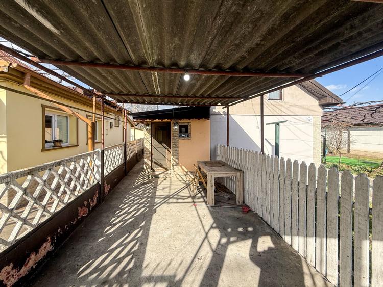 Casa la sol in Viile Noi , ideal locuinta sau investitie
