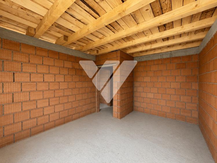 Casa individuala de vanzare 4 camere 2 bai teren 310 mp Cristian Sibiu