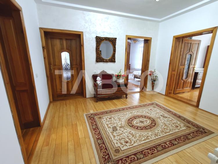 Casa moderna si spatioasa 5 camere luminoase - mobilata si utilata
