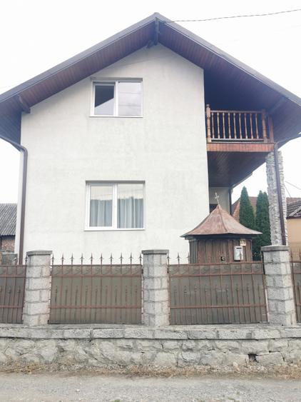 Casa individuala, complet renovata, pe Valea Draganului!