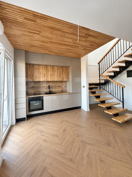 Penthouse cu terasă generoasă și finisaje premium