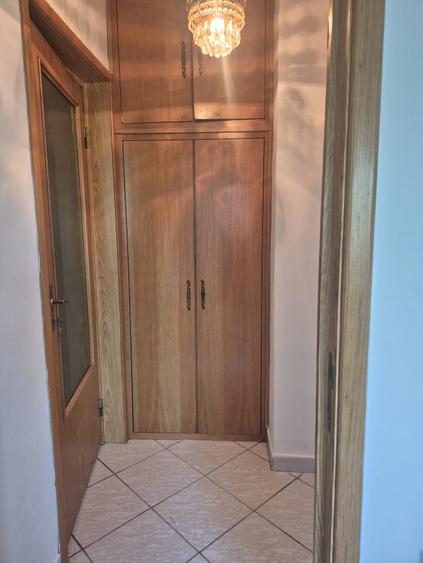 2 camere, et 4/8, strada Turda cu Ion Mihalache