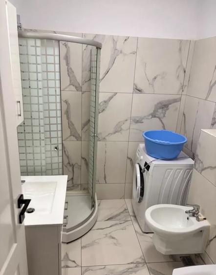 2 camere decomandat | Centrală proprie | Etaj 1 | Colosseum