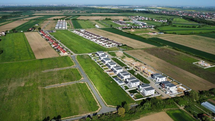Teren pentru duplex sau casa individuala - Bucovat - Comision 0%