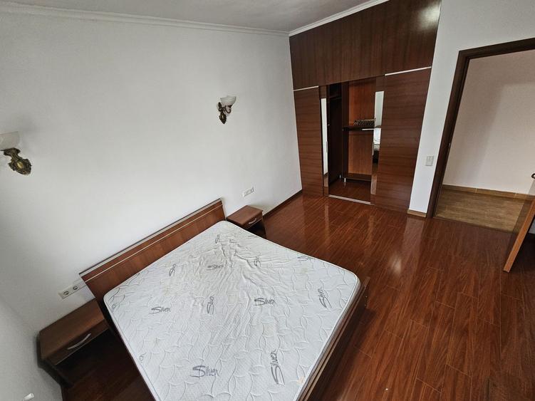 Apartament 3 camere de inchirat Rond OMV Pipera loc parcare inclus