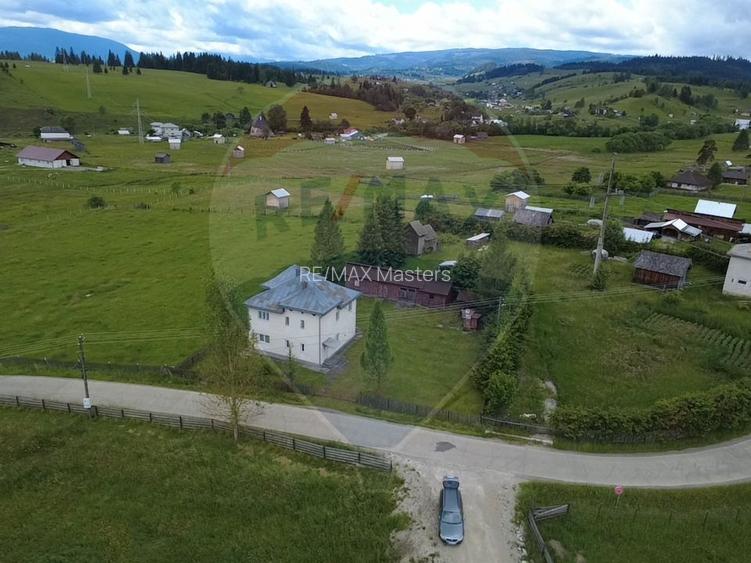 Casă DE VÂNZARE Șarul Dornei 1075 mp Teren - 27