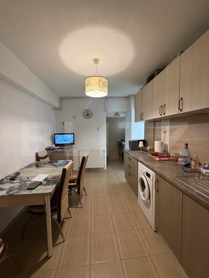 Apartament 4 camere, Ultracentral, Etajul 1