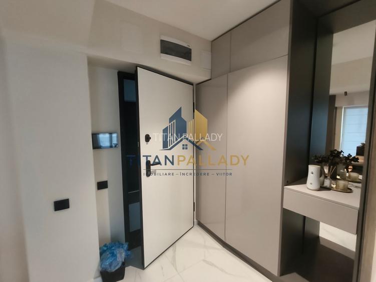 Studio / 47mp / Titan-Pallady / Metrou - 5