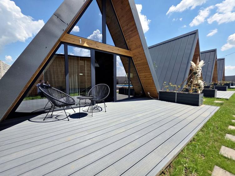 AFACERE LA CHEIE | Complex Turistic Premium A-Frame + Piscină | Snagov