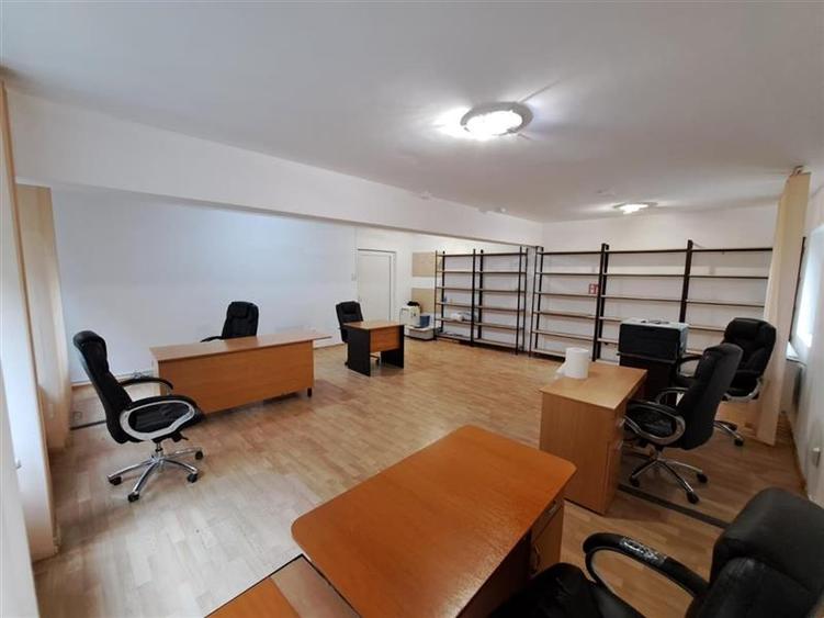 Spatiu pentru birouri, 57 mp utili, situat in cartierul Zorilor!